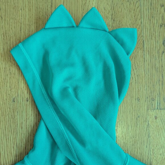 Gap Rashguard - Picture 2 of 5